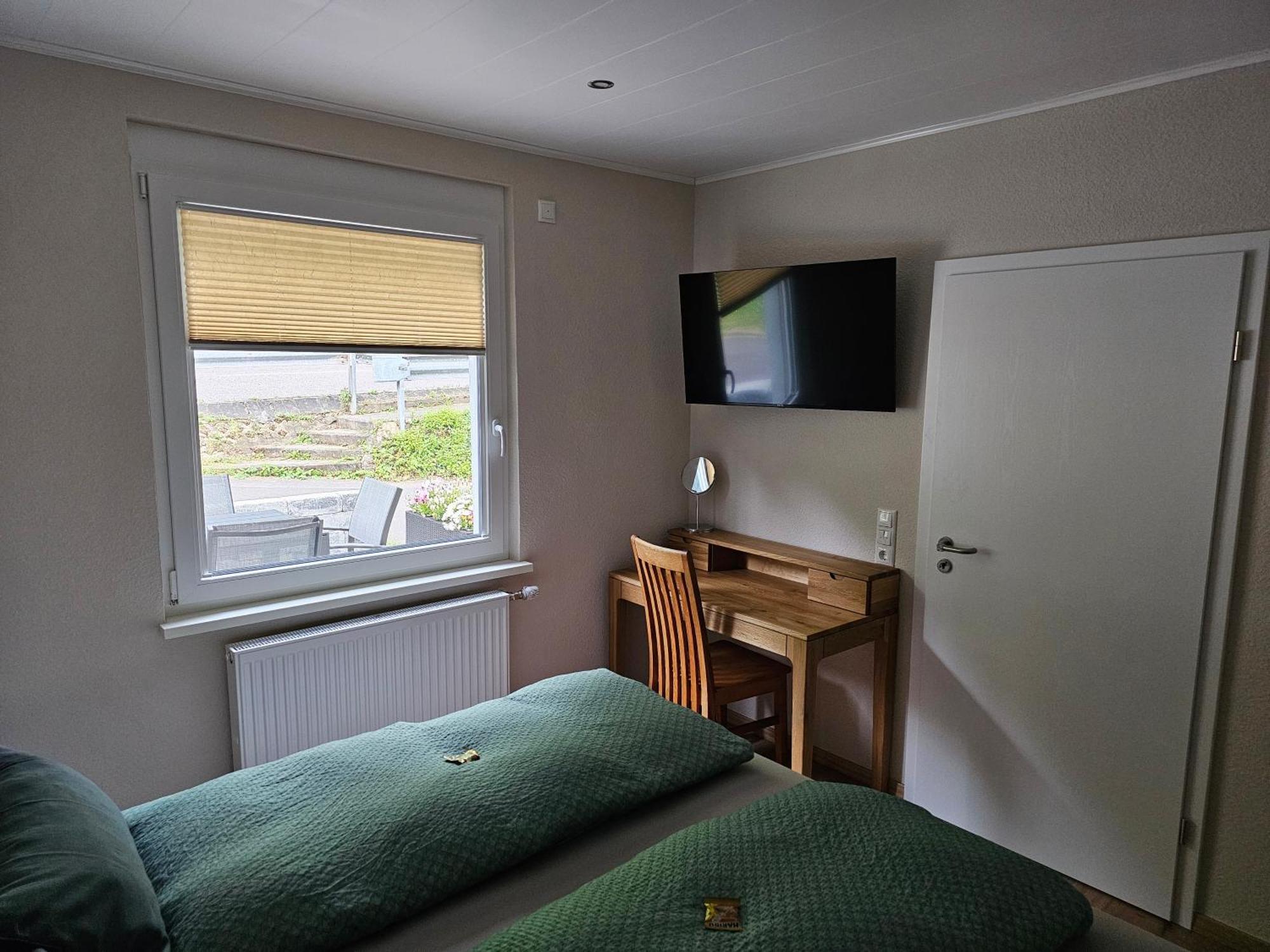 Ferienwohnung Kippehaeusje Briedern Luaran gambar